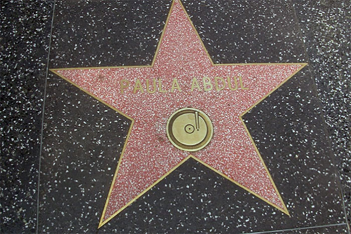 Зірка Поли Абдул на Голлівудській Алеї Слави