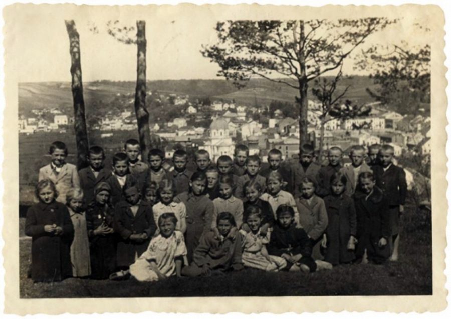 Перший клас бібрецької школи, вересень 1939 року