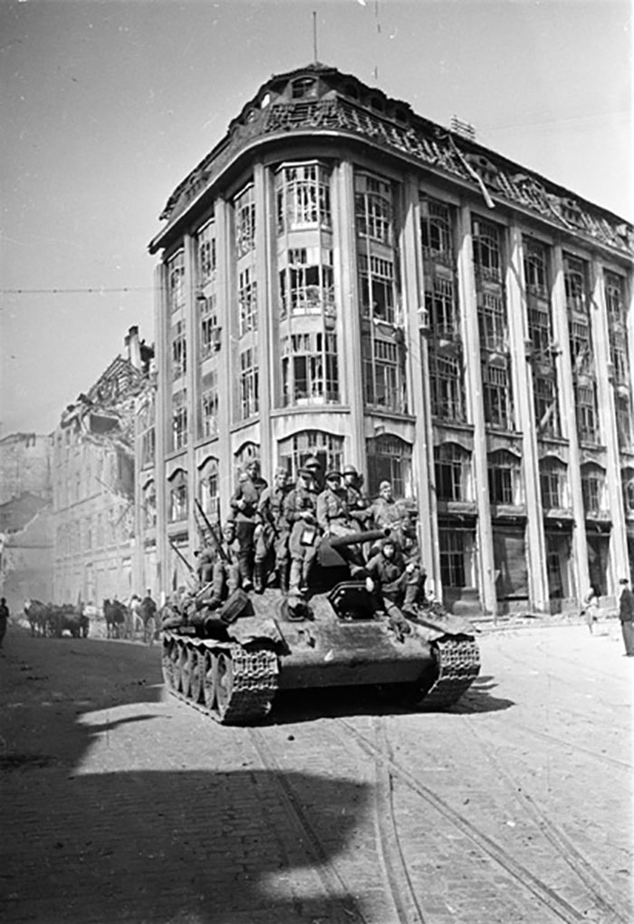 Львів, початок вулиці Городоцької. Фото 1944 року