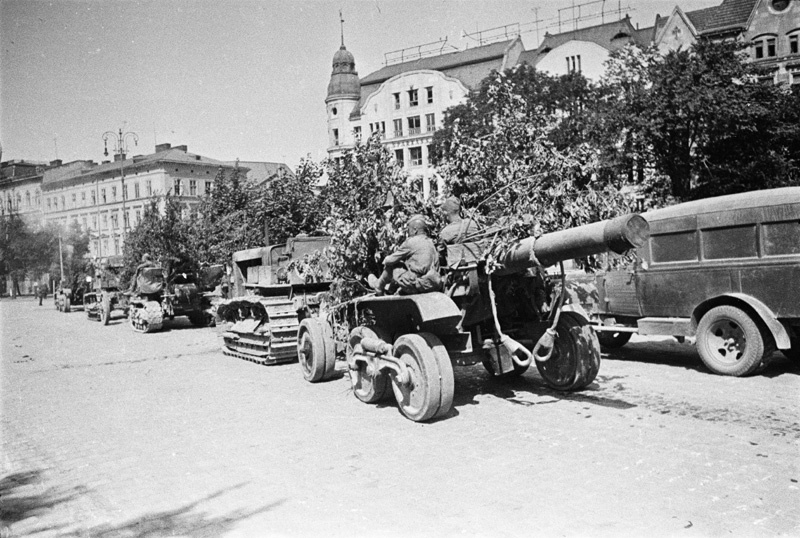 Львів, площа Галицька. Фото 1944 року 
