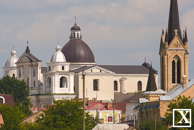 Костел святих Петра і Павла в Луцьку