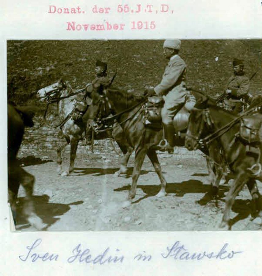 Свен Гедін (по центру на коні), Славське, Львівщина, листопад 1915 р.