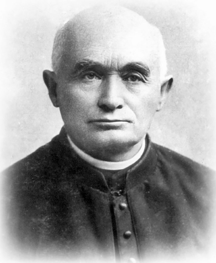 Отець Кирило Селецький