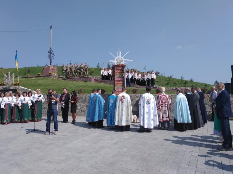 Свято “Великі обжинки” у с. Карачинів на Яворівщині, 2018 р.