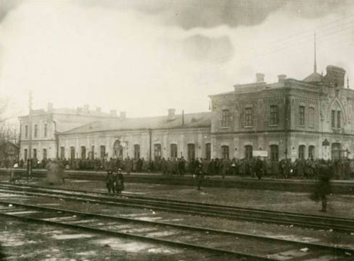 Залізничний вокзал, 1919 рік