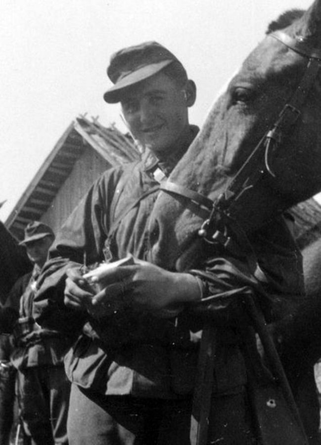 Кавалерист СС