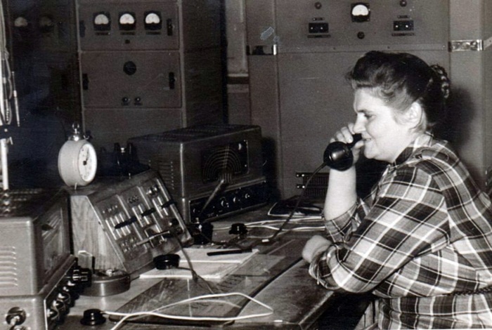 Валентина Урусова на радіовузлі, 1960-і роки 