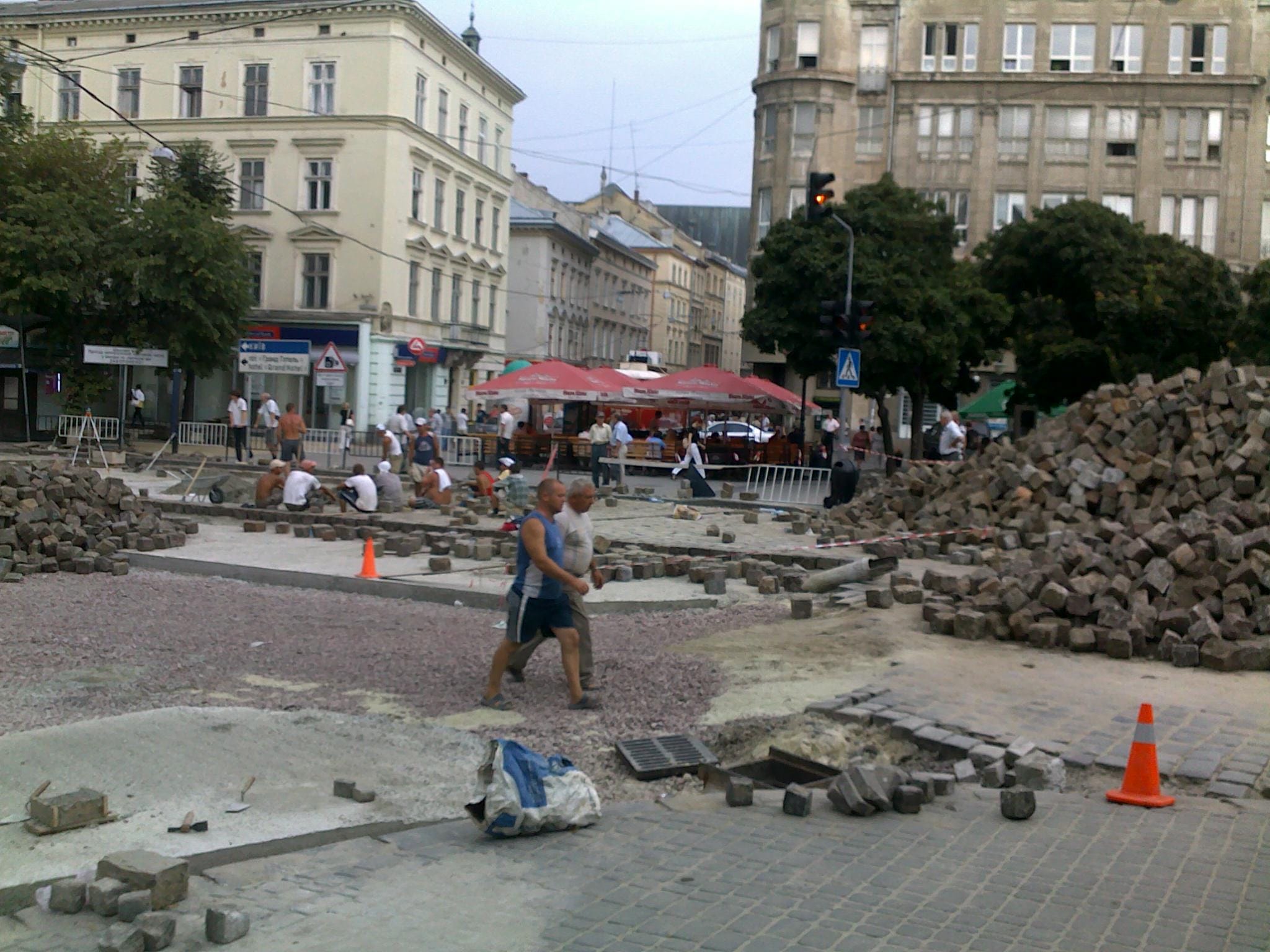 Площа Галицька в серпні 2010 року