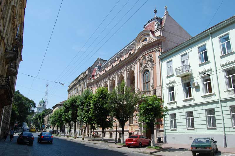 Сучасний Львівський будинок вчених на вулиці Листопадового Чину, 6, колишнє народне казино.