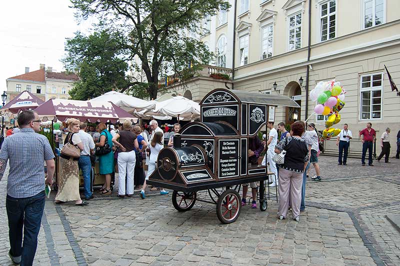 Площа Ринок у Львові під час Євро 2012