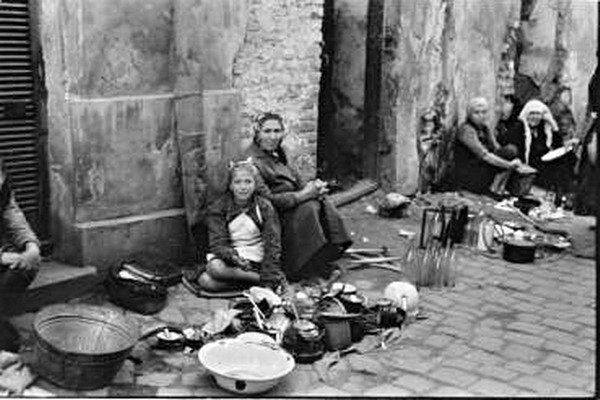 Вулична торгівля повоєнного Львова