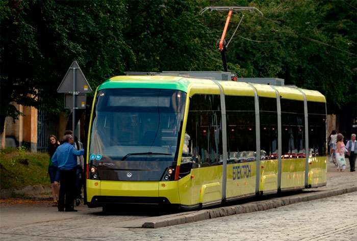 10 фактів про трамвайну колію на Сихів