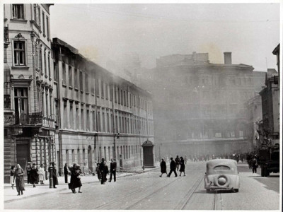 Дим від пожежі в Бриґідках на вулиці Казимирівській