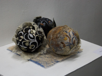 Експозиція виставки «Міні-текстиль» у Львові, 2015 рік