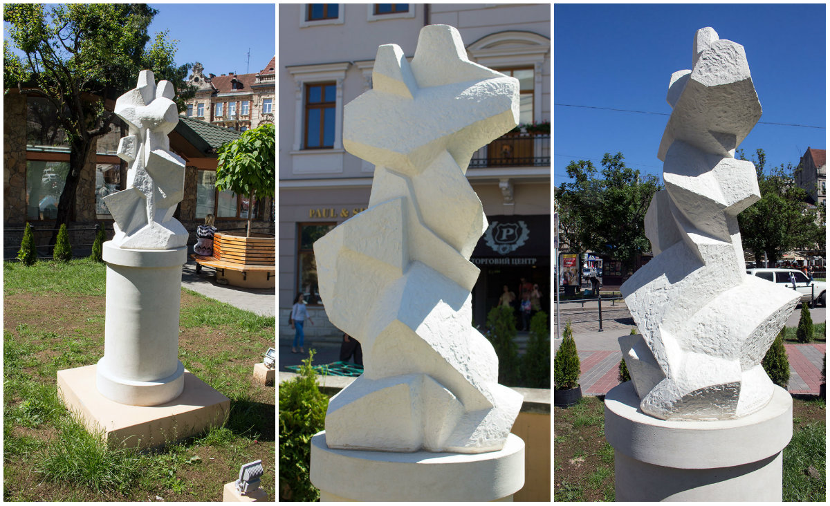 «Моноліт» Василя Одрехівського на Соборній «Моноліт» Василя Одрехівського на Соборній