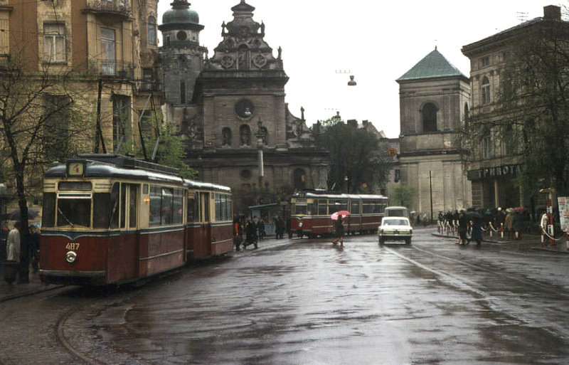 Львів, трамваї на площі Галицькій, фото 1978 року