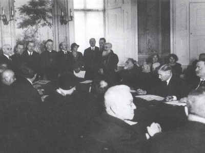 Конференція у справі голодомору в Україні в палаті Т.К.Іннітцера 16-17 грудня 1933р у Відні