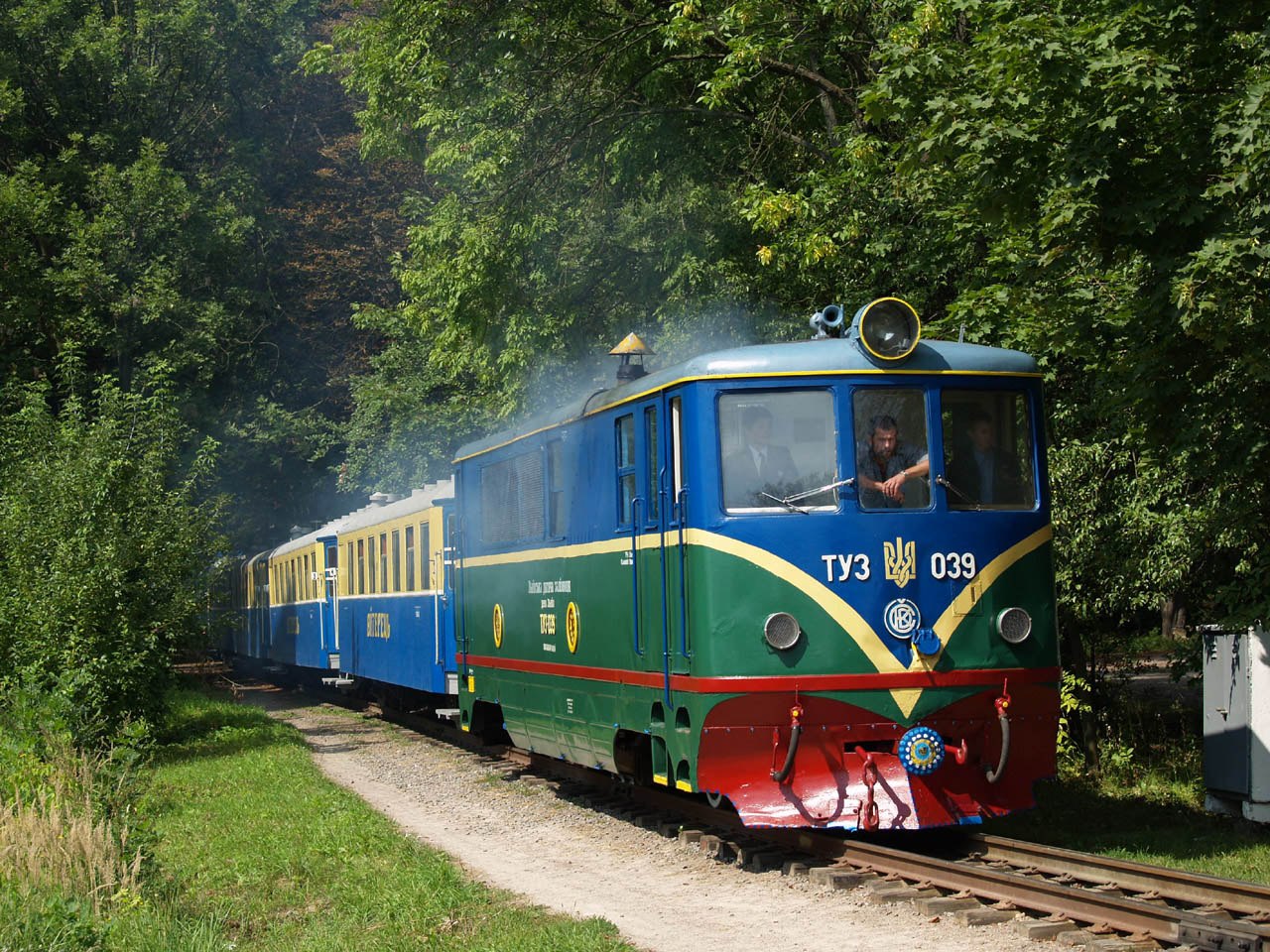 Єдиний на всій колишній території СРСР діючий тепловоз ТУ3-039. Сучасне фото