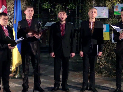 Квінтет Гарнізонного храму свв. апп. Петра і Павла на святкому концерті під назвою “Різдвяний вечір по-волонтерськи!”