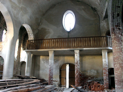 Інтер'єр костелу Св. Марії Магдалини у Вовкові, 2015 рік