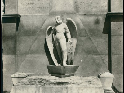 Монумент американським літунам на "Цвинтарі Орлят". Фото 1925 року