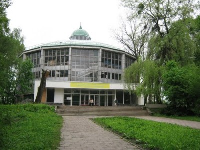 Павільйон Рацлавицької панорами - сучасний спорткомплекс НУ "Львівська Політехніка". Сучасне фото