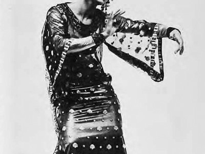 Рома Прийма у танці «Ікона» (Юнак. – 1971. – Ч. 8/9)