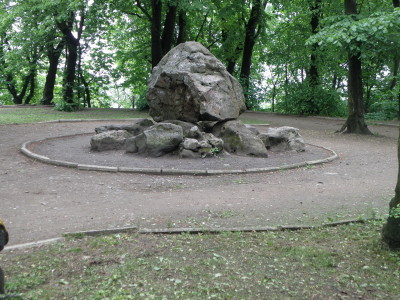 Камінь Яна III Собєського на Високому Замку. Сучасне фото