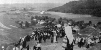 Юліан Дорош. Вид на розкопки й околицю Крилоса, 1936 р. (Наша Батьківщина. – 1937. – Ч. 1)