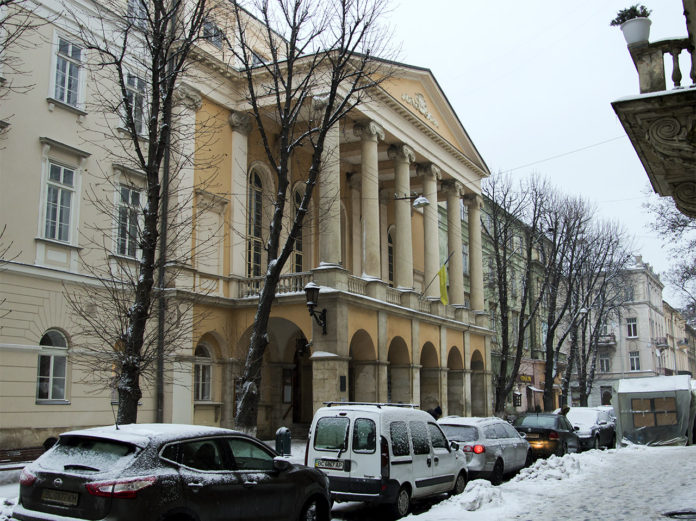 Національний академічний український драматичний театр імені Марії Заньковецької у Львові. Фото: Ксенія Янко