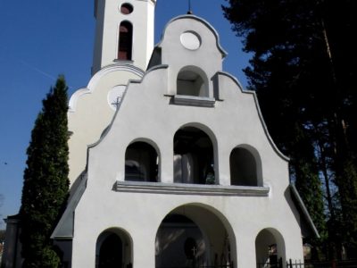 Сучасний вигляд колишнього костелу Христа Царя. Зараз тут церква «Різдва Пресвятої Богородиці»