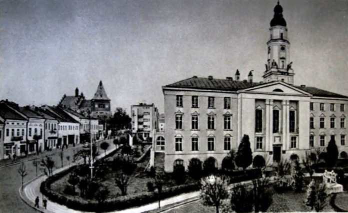 Ратуша в Дрогобичі у радянський період