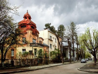 Особняк у Львові на вул. І. Труша,32, зведений 1911 року