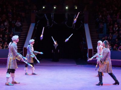 Групові жонглери під керівництвом Віталія Ковтуна