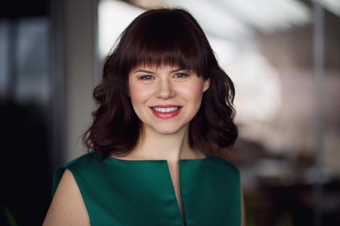 Самопрезентація, яка приносить гроші, або корисна зустріч з Людмилою Калабухою