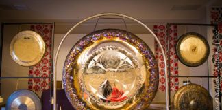 Найбільший Гонг у Східній Європі прямує до Львова