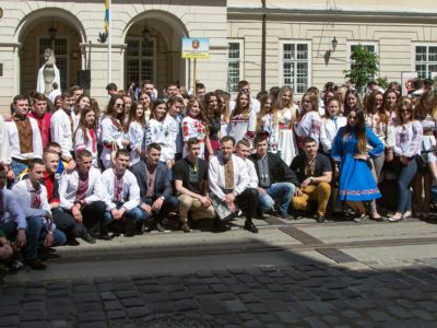 "Парад вишиванок - 2017" у Львові 18 травня 2017 року