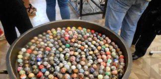 Львів'ян запрошують на майстер-клас із розпису мушель