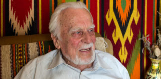 Роман Іванович Іваничук