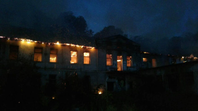 Пожежа на колишньому «Винзаводі» у Львові