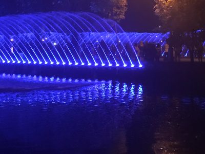 Світло-динамічний фонтан в Тернополі
