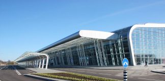 У Львівському аеропорті відбудеться різдвяний флеш-моб