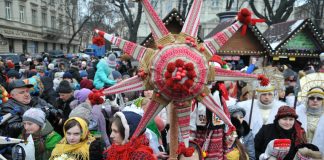 Головним символом цьогорічного ХІІ Різдвяного фестивалю «Спалах Різдвяної звізди» стане звізда «Героїчна»