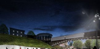 Частина меморіалу з боку Майдану: ліворуч – стели у пам'ять про полеглих, удалині – алея