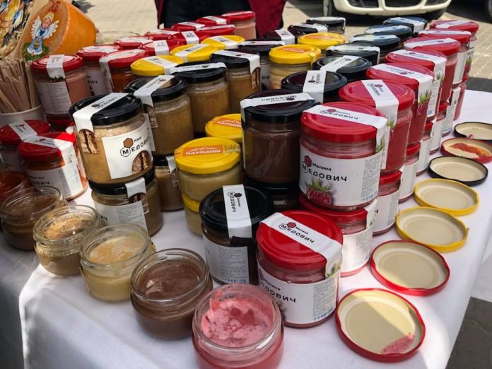 Фестиваль локальної їжі на ринку “Шувар” Фестиваль локальної їжі на ринку “Шувар”