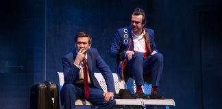 Сцена з вистави «Косметика ворога»