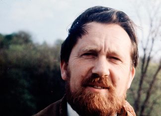 Еммануїл Мисько (1929-2000) - скульптор, педагог, суспільний діяч, лауреат Національної премії ім. Тараса Шевченка, народний художник України. Фото Романа Миська, 1970-і рр.