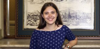 Олена Радковець