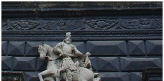 Не Леополіс, а Янополіс. Таємниця вершника з “чорної кам’яниці”