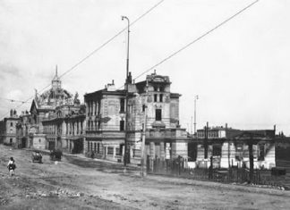 рамвайна лінія біля зруйнованого залізничного вокзалу Чернівців. 1918 р.